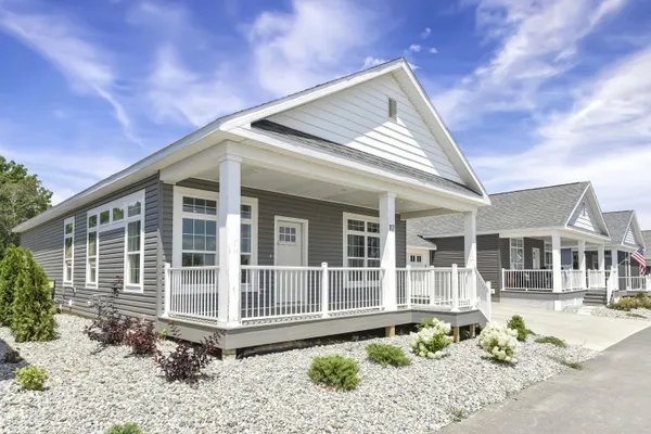 $485,000 | 10850 East Bayshore Road, Unit CARDINAL BLVD #117, Lakeside Marblehead, OH 43440
