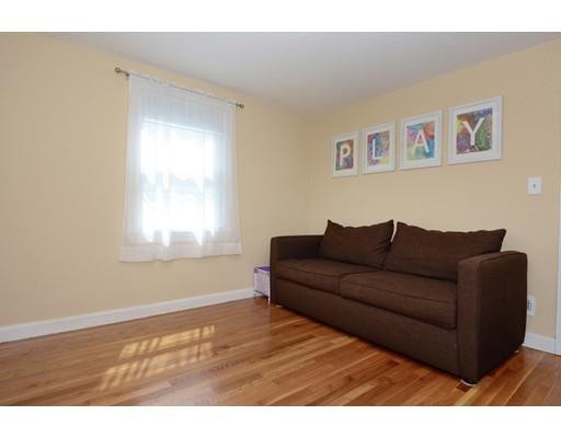 13 Griffin Road Peabody, MA 01960 - Photo 21 of 36 Gallery Image 21