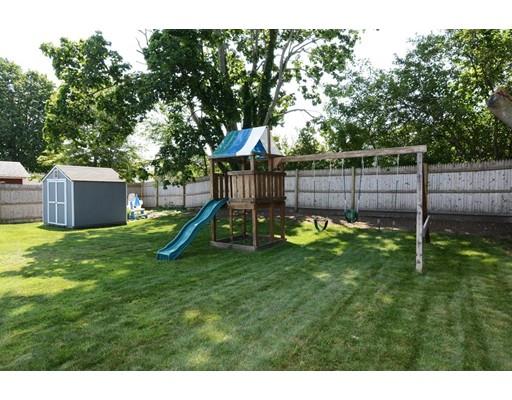 13 Griffin Road Peabody, MA 01960 - Photo 35 of 36 Gallery Image 35