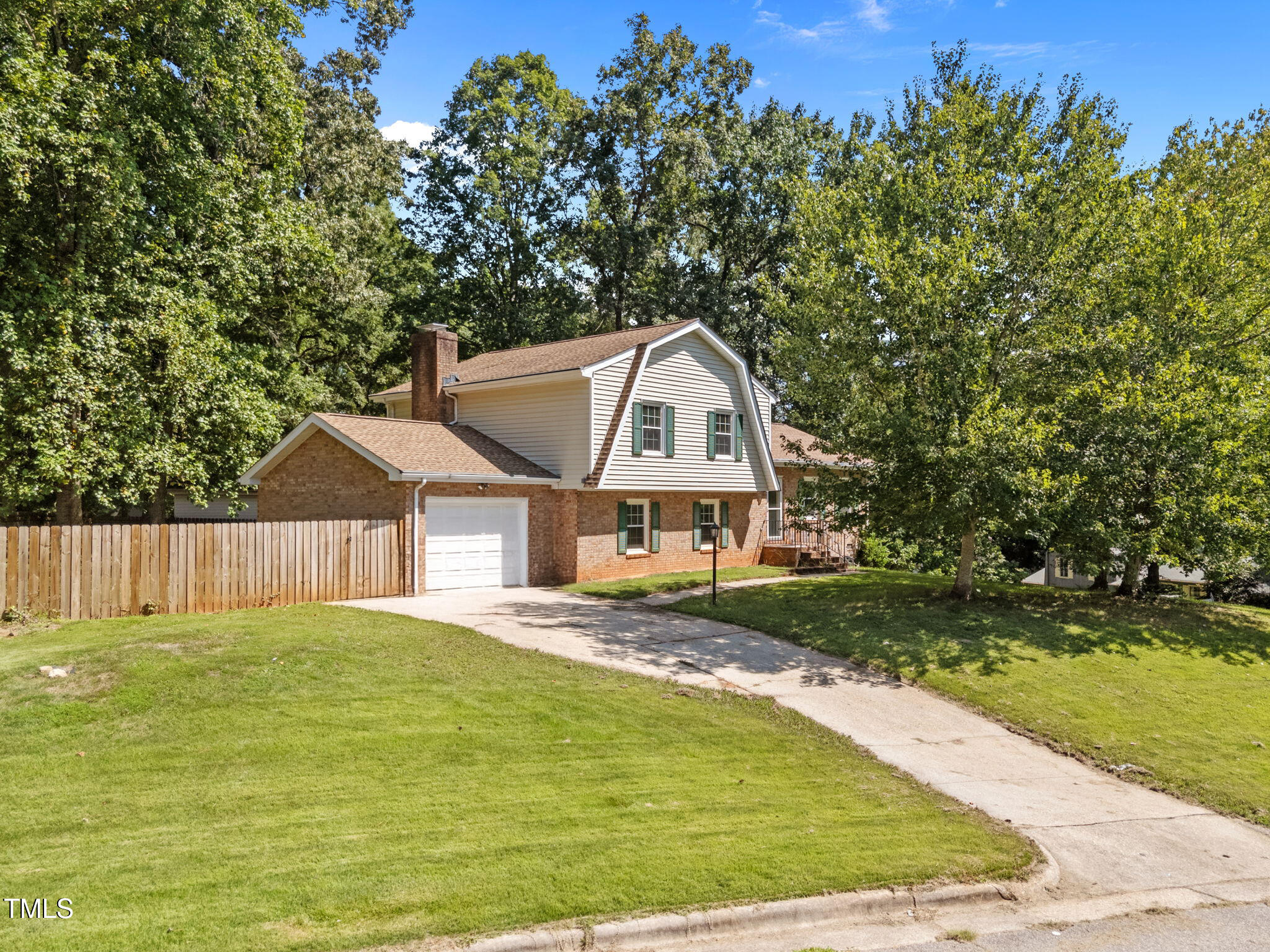 6600 Coach Light Circle Raleigh, NC 27613 - Photo 3 of 32 5-web-or-mls-DJI_20250825114027_0530_D (