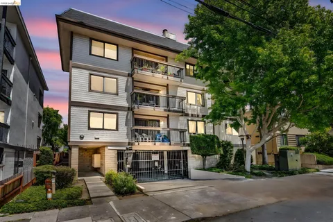 $475,000 | 417 Evelyn Avenue, Unit 205, Albany, CA 94706