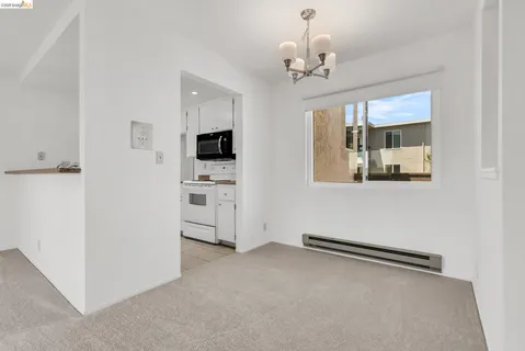 $475,000 | 417 Evelyn Avenue, Unit 205, Albany, CA 94706