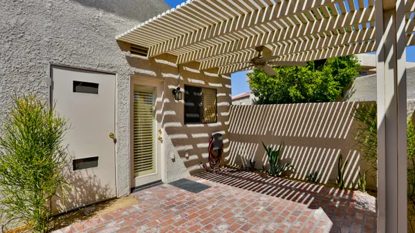 $2,300 | 34073 Emily Way, Rancho Mirage, CA 92270