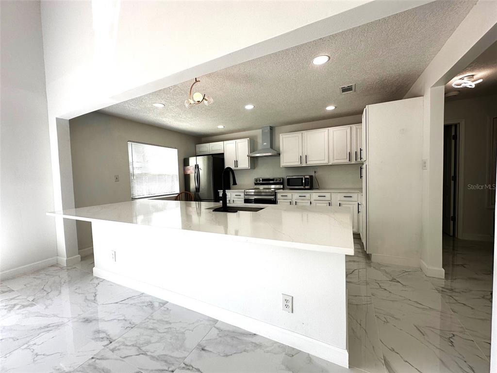 1932 Houndslake Drive Winter Park, FL 32792 - Photo 9 of 28