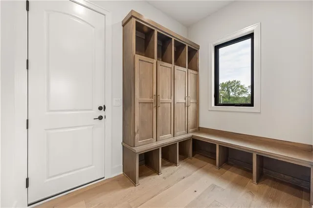 $1,349,495 | 18021 South Cody Street, Overland Park, KS 66013