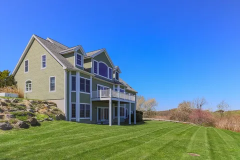 $1,575,900 | 63 Skyfields Drive, Groton, MA 01450