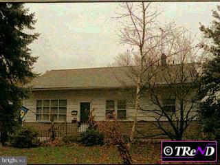 414 Vincent Road Willow Grove, PA 19090 - Photo 1 of 1 Gallery Image 1