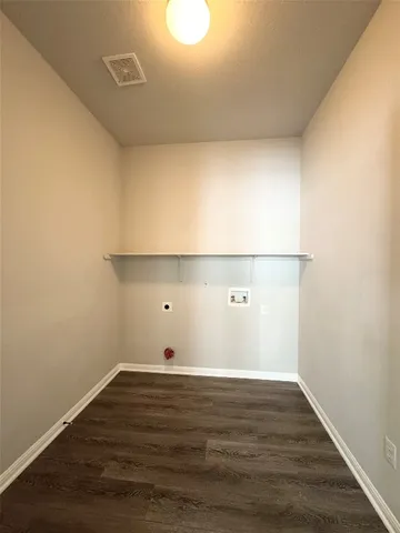 $2,700 | 13004 Kenswick Drive, Austin, TX 78753