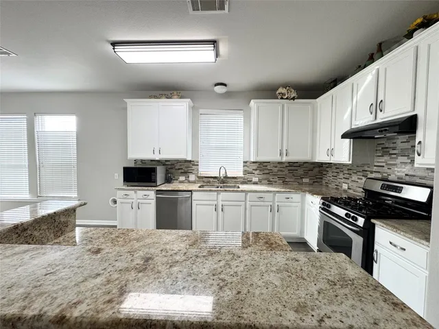 $2,700 | 13004 Kenswick Drive, Austin, TX 78753