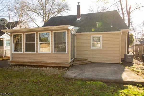 $449,000 | 12 Central Avenue, Pompton Lakes, NJ 07442