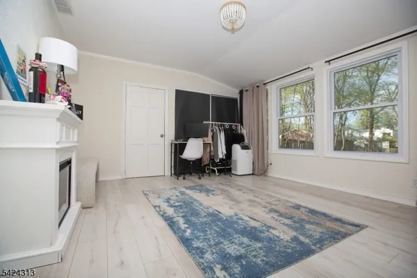 $449,000 | 12 Central Avenue, Pompton Lakes, NJ 07442