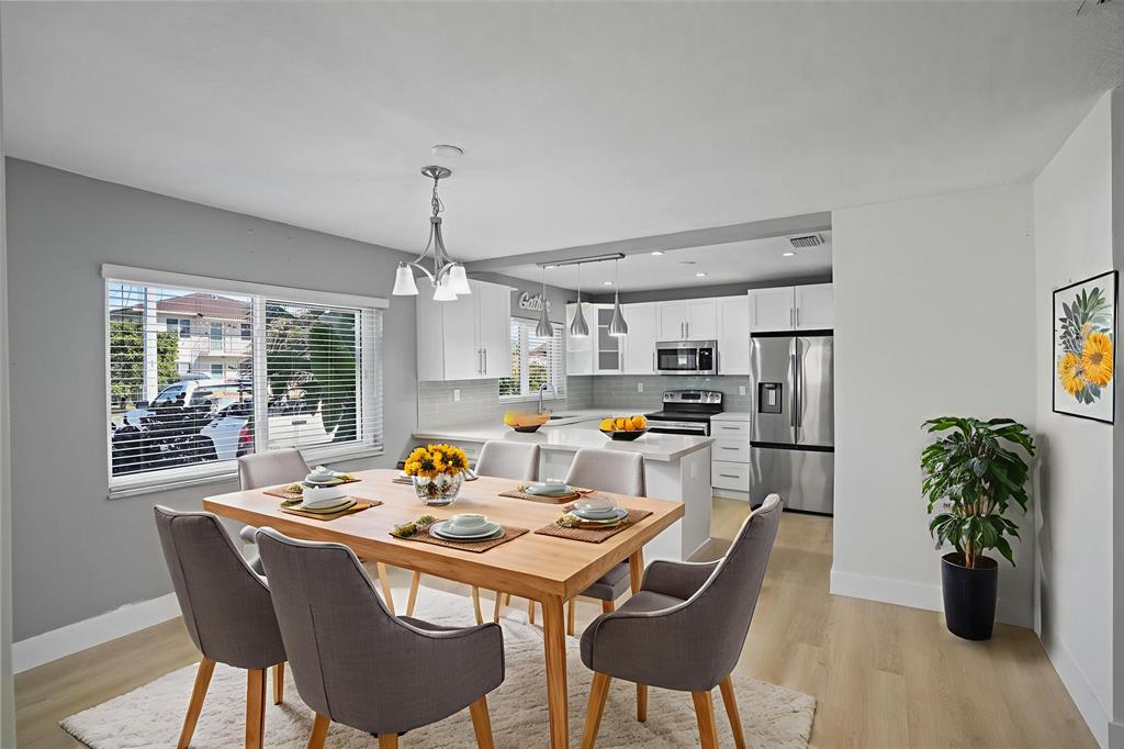 8930 Southwest 38th Street Miami, FL 33165 - Photo 3 of 16