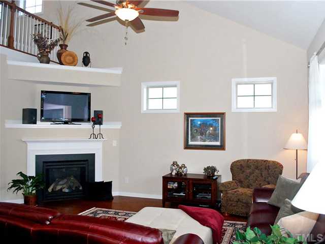 7767 Berry Crest Avenue Raleigh, NC 27617 - Photo 11 of 21 Family Room