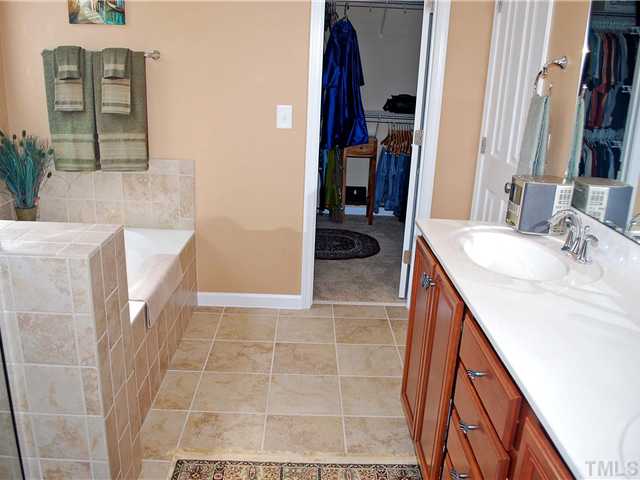 7767 Berry Crest Avenue Raleigh, NC 27617 - Photo 15 of 21 Master Bath View 2