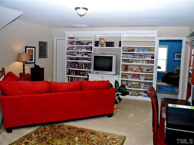 7767 Berry Crest Avenue Raleigh, NC 27617 - Photo 16 of 21 Bonus/Loft
