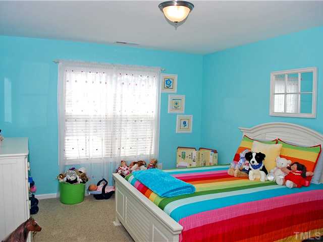 7767 Berry Crest Avenue Raleigh, NC 27617 - Photo 19 of 21 Princess Suite