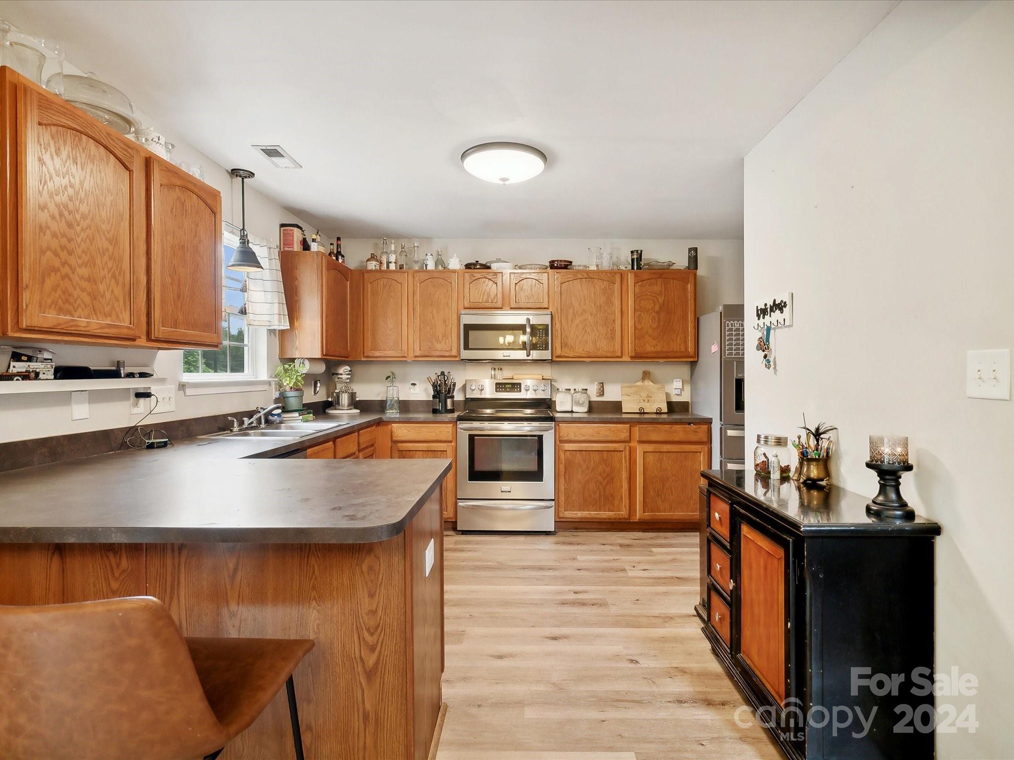 627 Overlook Road Lowell, NC 28098 - Photo 7 of 24 Gallery Image 7