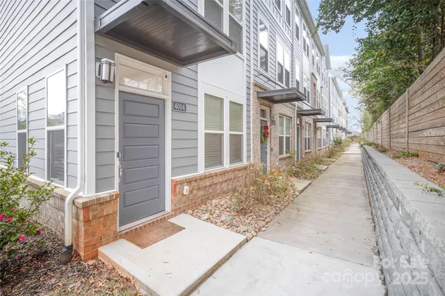 $485,000 | 4004 Capital Ridge, Charlotte, NC 28205