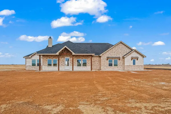 $464,900 | 9435 County Road 5330, Shallowater, TX 79363