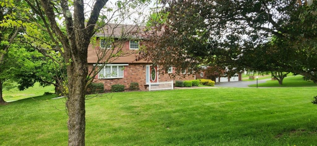 4534 Ellwood Road New Castle, PA 16101 - Photo 5 of 42 Gallery Image 5