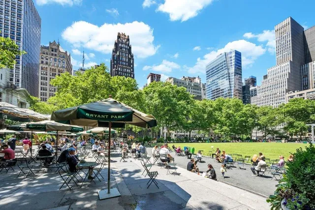 $2,380,000 | 5 East 44th Street, Unit 7 | Midtown East