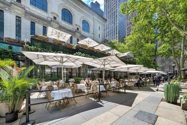 $2,380,000 | 5 East 44th Street, Unit 7 | Midtown East