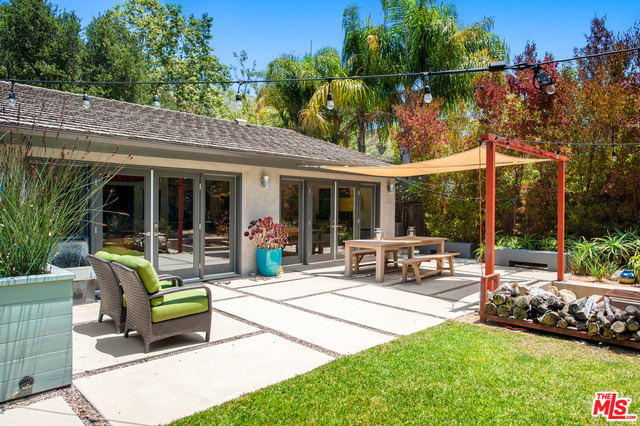 6107 Paseo Cyn Drive Malibu, CA 90265 - Photo 11 of 22