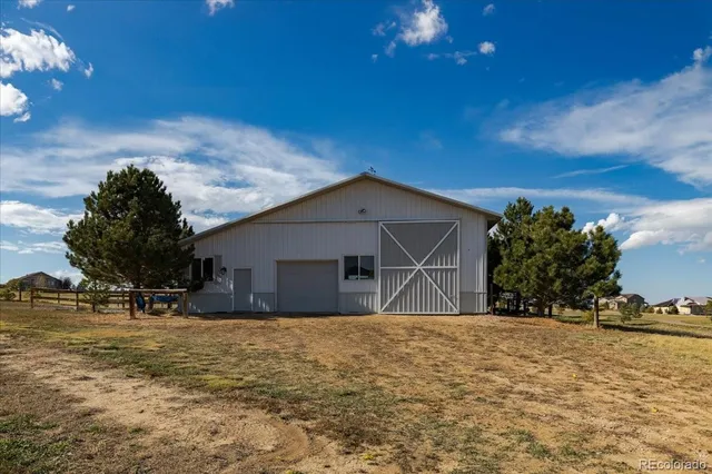 a house view with a outdoor space