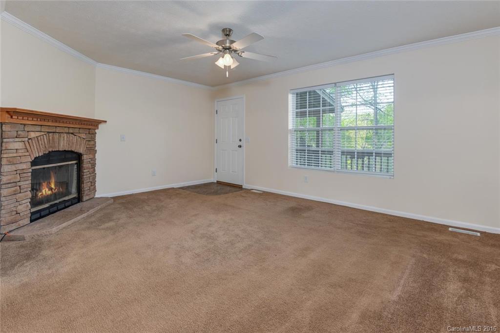 21 Sayles Town Road Fairview, NC 28730 - Photo 5 of 24 Gallery Image 5