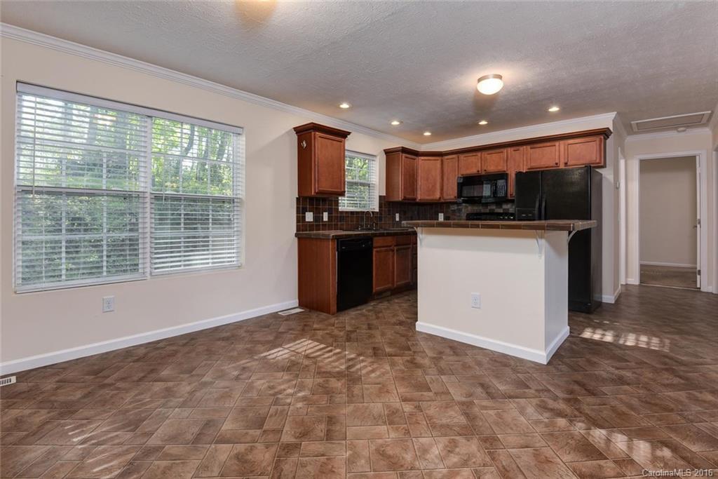 21 Sayles Town Road Fairview, NC 28730 - Photo 7 of 24 Gallery Image 7