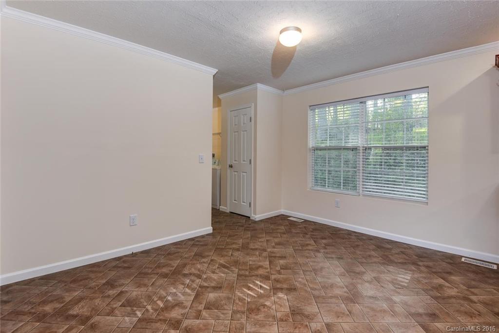 21 Sayles Town Road Fairview, NC 28730 - Photo 10 of 24 Gallery Image 10
