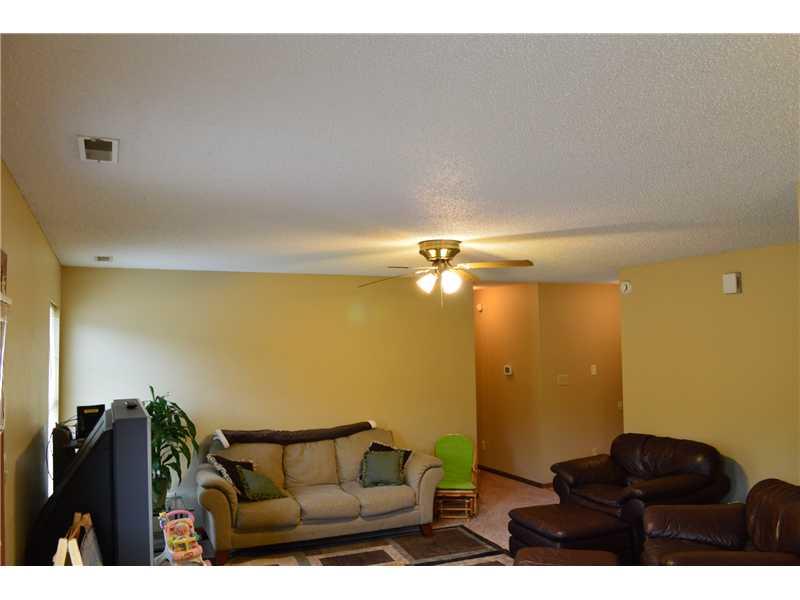 5378 Milhouse Road Indianapolis, IN 46221 - Photo 3 of 7