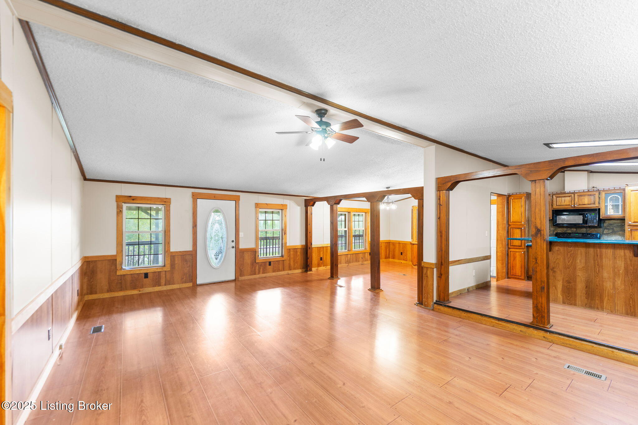 2670 Kyrock Road Sweeden, KY 42285 - Photo 5 of 34 29-web-or-mls-DSC01228