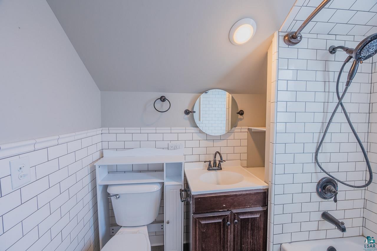 508 10th Street South Virginia, MN 55792 - Photo 26 of 43 Bathroom