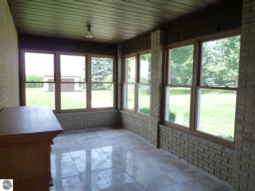 465 North Luce Road Alma, MI 48801 - Photo 22 of 26 1788694-21.JPG