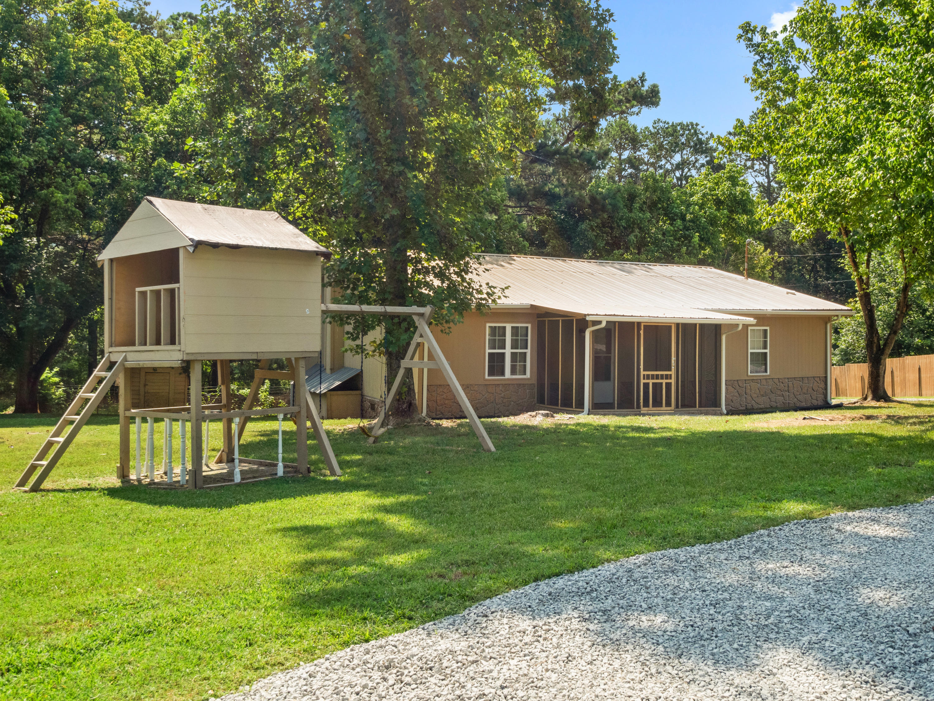 627 Halls Valley Road Trion, GA 30753 - Photo 27 of 27 627 Halls Valley Rd (9)