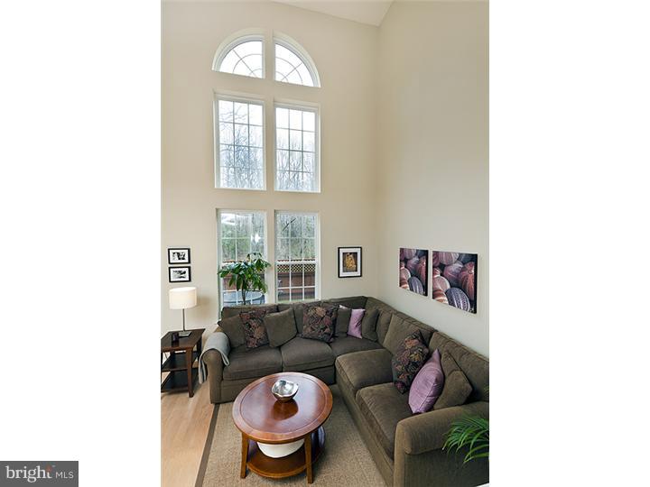 95 Windsor Pond Road Princeton Junction, NJ 08550 - Photo 8 of 16