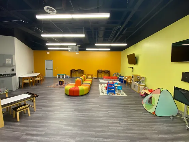 a view of an entryway with a backyard