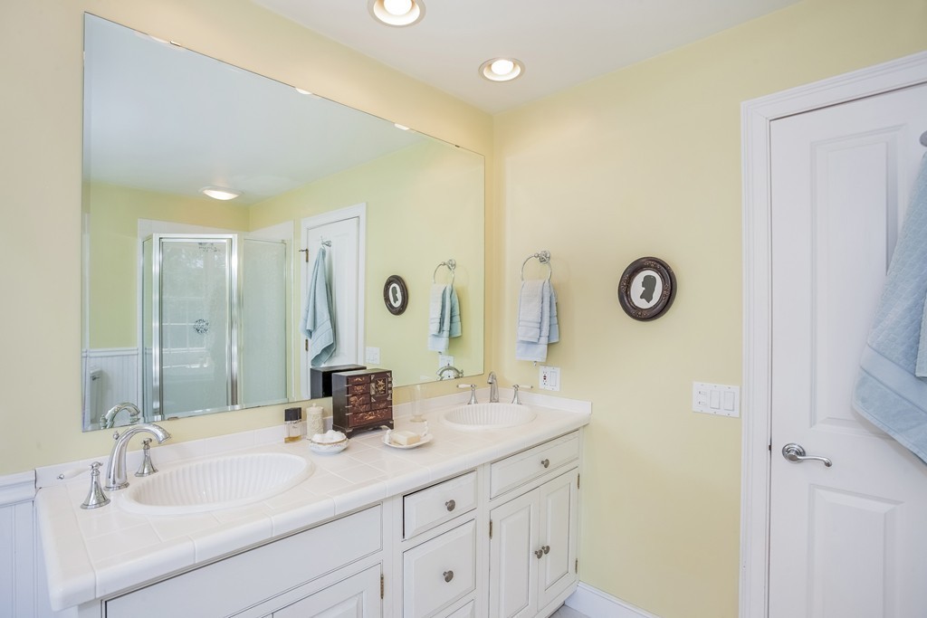 26 R Pine Island Road Mattapoisett, MA 02739 - Photo 23 of 30 Gallery Image 23