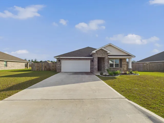 $2,150 | 8775 Clearbrook Drive, Milton, FL 32583