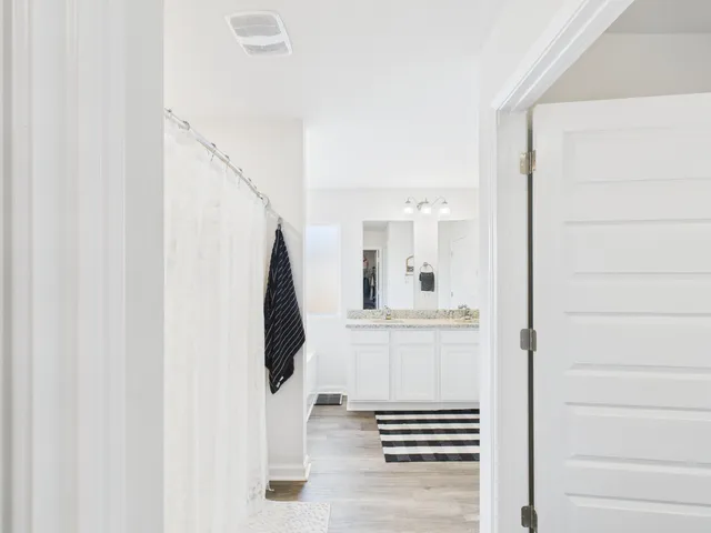 $2,150 | 8775 Clearbrook Drive, Milton, FL 32583