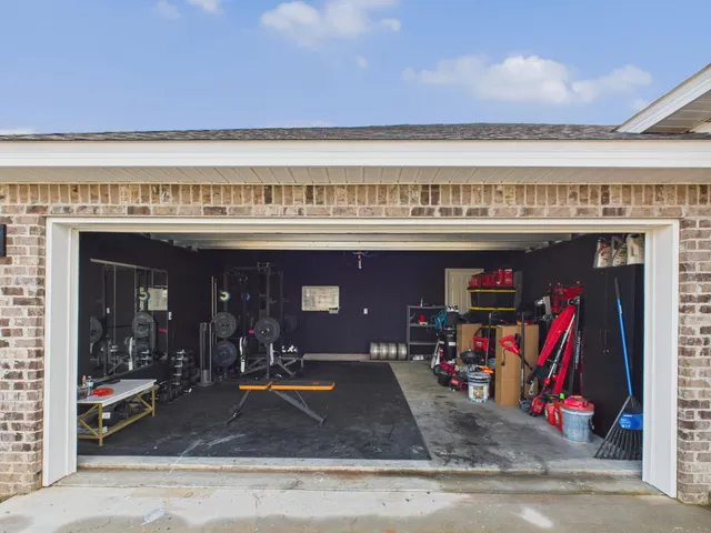 $2,150 | 8775 Clearbrook Drive, Milton, FL 32583