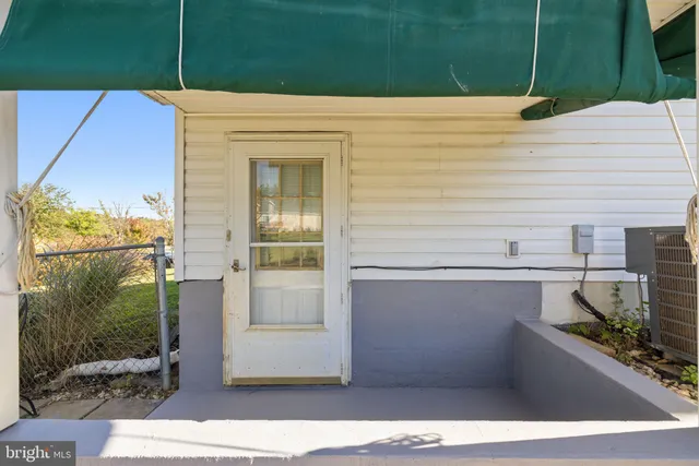 $350,000 | 2425 3rd Street, Middletown, VA 22645