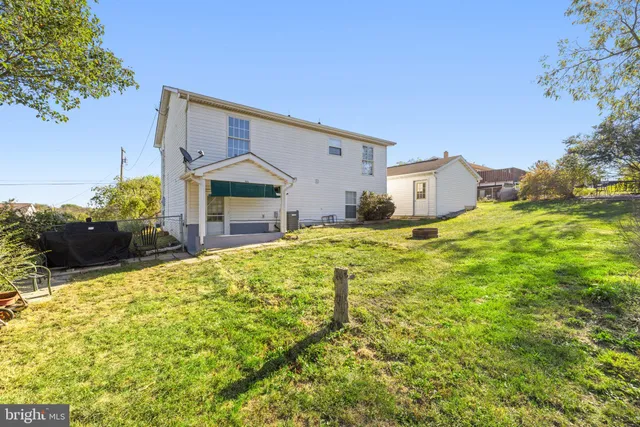 $350,000 | 2425 3rd Street, Middletown, VA 22645