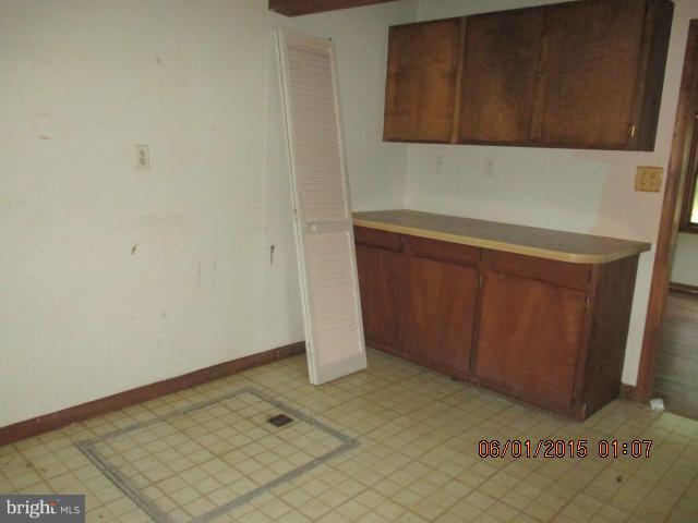 21786 Wasp Road Lexington Park, MD 20653 - Photo 7 of 7 Kitchen