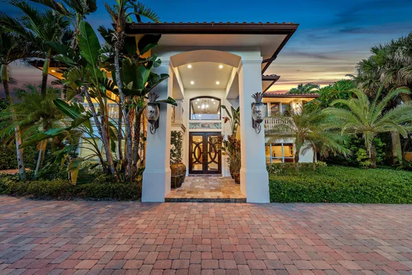 $22,900,000 | 613 South Beach Road, Jupiter, FL 33469