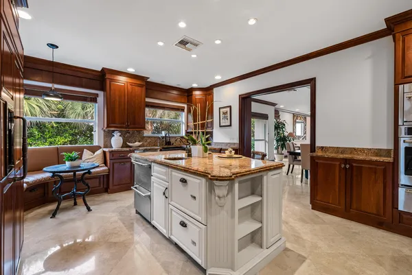 $22,900,000 | 613 South Beach Road, Jupiter, FL 33469