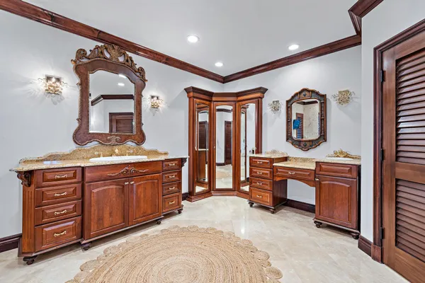 $22,900,000 | 613 South Beach Road, Jupiter, FL 33469