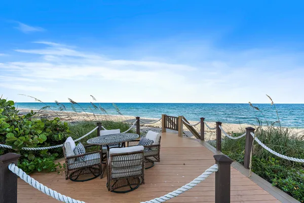 $22,900,000 | 613 South Beach Road, Jupiter, FL 33469