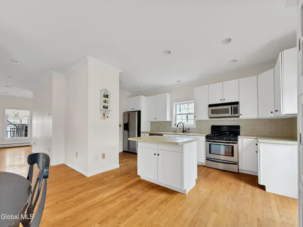$784,000 | 107 Catherine Street, Saratoga Springs, NY 12866